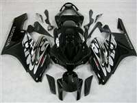 Motorcycle Fairings Kit - 2004-2005 Honda CBR 1000RR Black/Silver OEM Style Fairings | NH10405-69